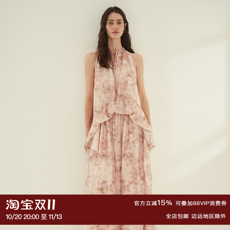 【Xu Luyang's Style】Ruthese Floral Print Relaxed Halter Neck Dress Autumn Tailored Sleeveless Long Dress