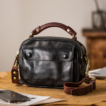 Niche genuine leather mens commuter casual shoulder crossbody bag retro top layer vegetable tanned cowhide contrast color handbag for women