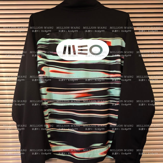 2025 Portugal national team training uniform long-sleeved half-pull thumb buckle pre-match football uniform training uniform team Ronaldo