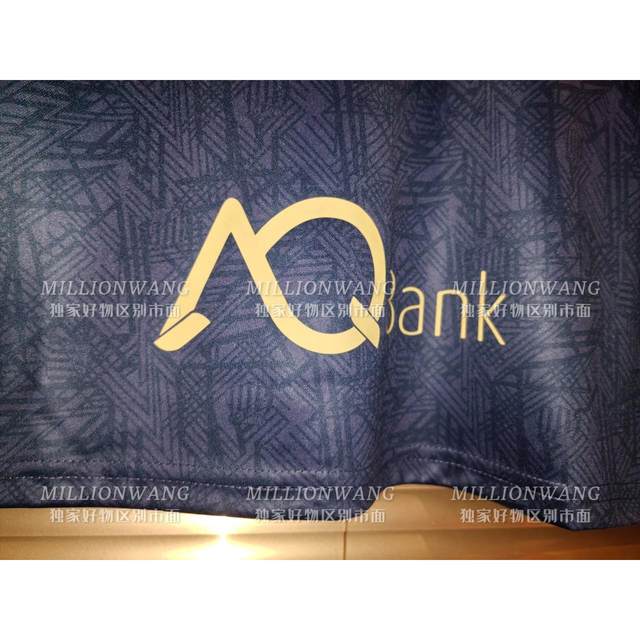 Santos 2024 Santos Pre-Match Training Uniform Royal Blue Long-Sleeved Half-Zip Thumb-Hole Team Football Uniform Neymar