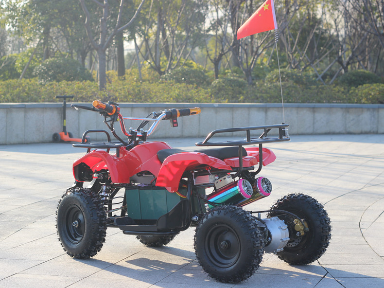 Nhỏ Bull ATV Trẻ Em Xe Điện Mini Vuông Cho Thuê Bốn bánh Xe Máy Trẻ Em Đồ Chơi Xe Hơi