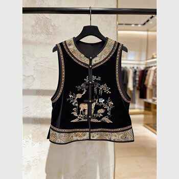(in Stock) New Chinese-Style Black Vest, Spring Luxury High-End Fashionable Layered Short Tang Suit National Style Jacquard Vest