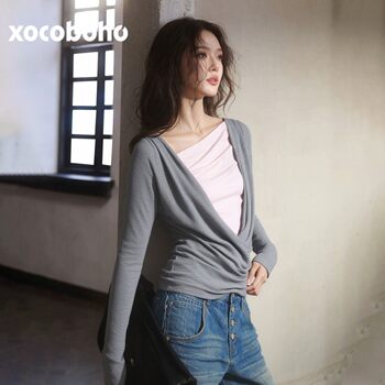 (in Stock) 2026 Spring Unique and Super Stylish Single-Piece Top, Gray and Pink Patchwork Fake Two-Piece T-Shirt Base Shirt for Women