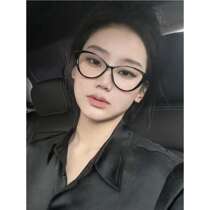Cat-eye glasses frame for women without makeup can be paired with myopia internet celebrity photo-shooting anti-blue light black frame glasses flat light