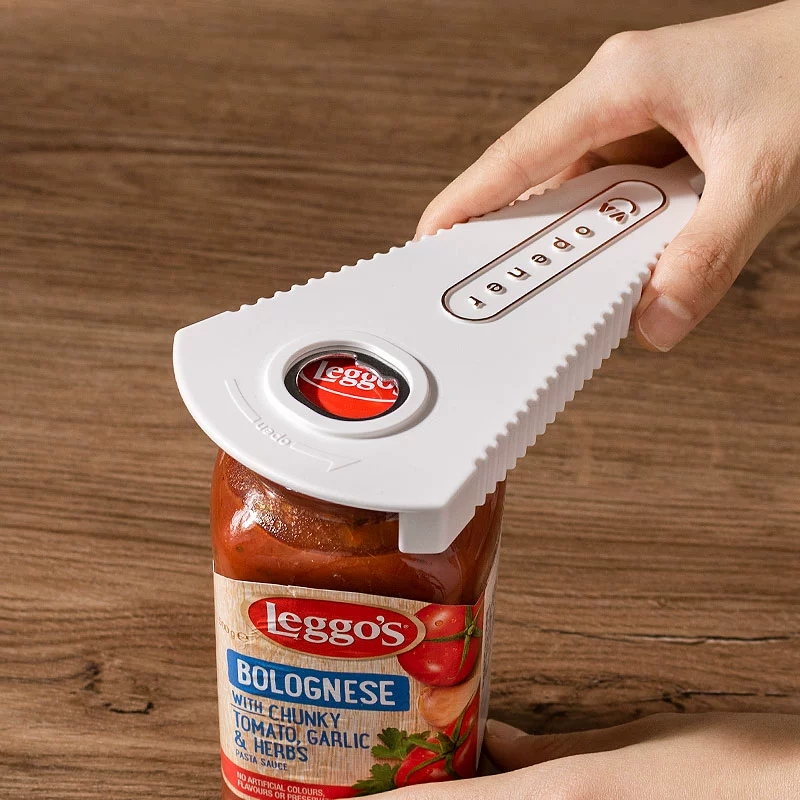 主催者は、家庭用缶切り、多機能ビール瓶オープナー、創造的な冷蔵庫マグネット、省力ボトルキャップねじりツールを推奨しています