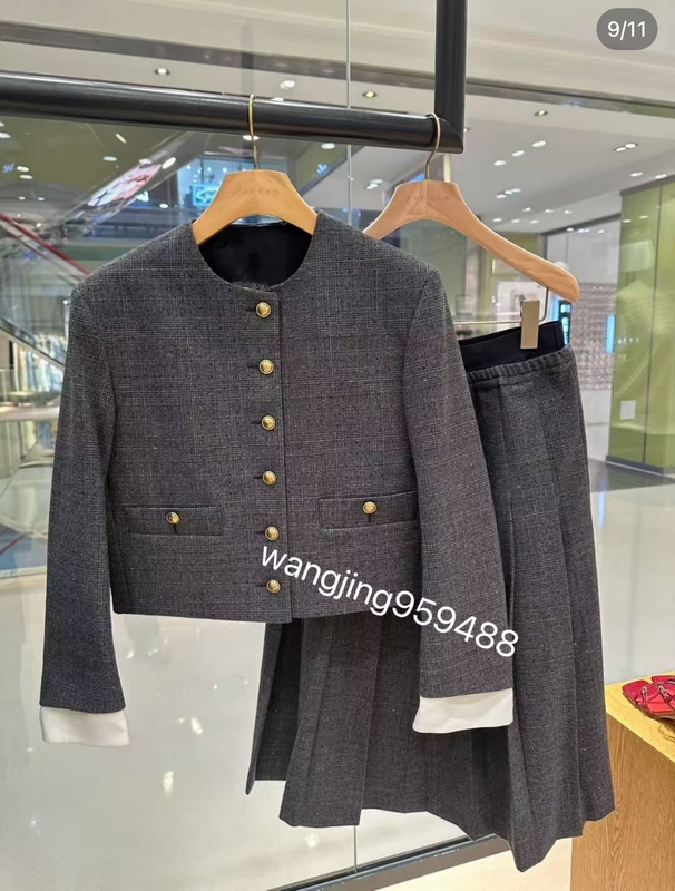 The Difference between Cloud and Mud: Purely Original Women's French-Style Gray Faux Diamond Plaid Patchwork Sleeve Round-Neck Short Jacket with Half Skirt