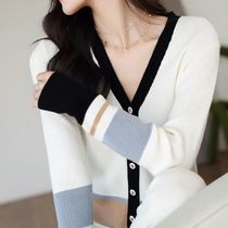 Designed slim sweater jacket for women 2024 early autumn new long-sleeved top contrasting V-neck white knitted cardigan