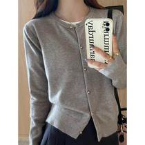 New gray knitted cardigan for women in autumn high-end sweater jacket early autumn thin long-sleeved top