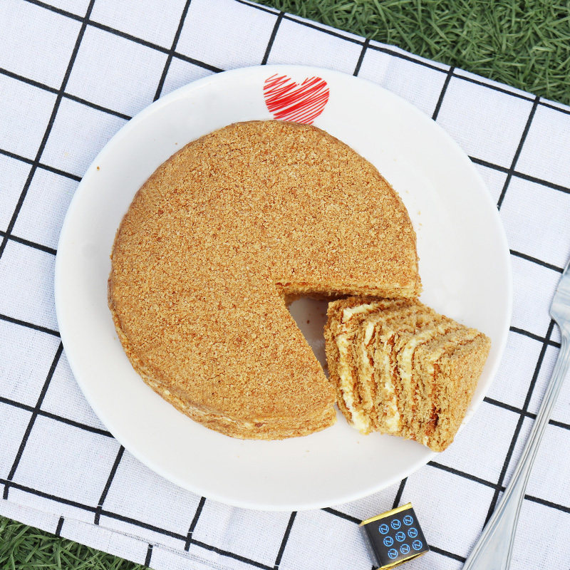 Insulated Box Packaging Russian-Style Tiramisu Honey Cream Cake, 6 Pieces, 360 Grams Each, Various Flavors