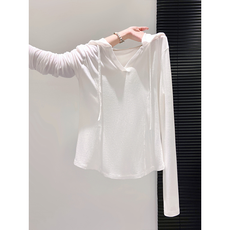 White Hooded V-Neck Long-Sleeve T-Shirt for Women, Suitable for Outerwear in Autumn, Slim Fit, Simple Style, Inner Layer, Short Top