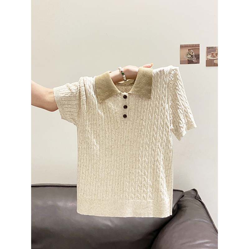 Retro Twist Polo Collar Short-Sleeved Knitwear for Women, New Summer Style, Contrasting Color Lapel, Elegant, Versatile Top for Work Clothing, Trendy Retro Twist Polo Collar Short-Sleeved Knitwear for Women, New Summer Style, Contrasting Color Lapel, Elegant, Versatile Top for Work Clothing, Trendy