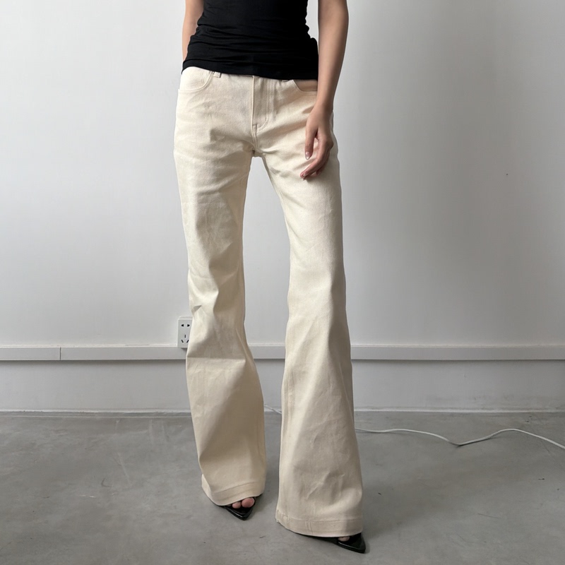 Wataa Club 14oz Red-Earled Ultra-Low-Rise Flared Oatmeal-Colored Slim-Fit Stiff Solid-Color Women's Jeans Wataa Club 14oz Red-Earled Ultra-Low-Rise Flared Oatmeal-Colored Slim-Fit Stiff Solid-Color Women's Jeans