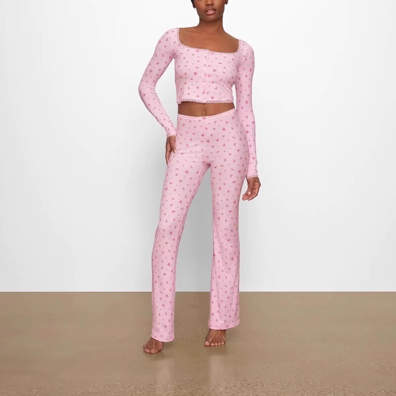 Popular Factory-Made Skims Elastic Knit Ribbed Floral Square-Neck Lace-Trimmed Top and Pants Set for Soft Girls