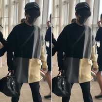 Xiao Zhans same style autumn and winter contrasting color mid-length pullover sweater for women loose outer wear lazy style sweater jacket