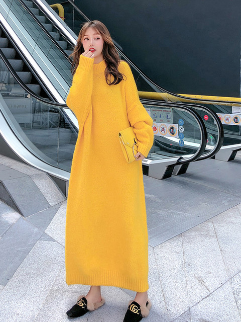Yellow over-the-knee long fashionable soft thick sweater dress autumn and winter round neck pullover loose knitted dress popular style