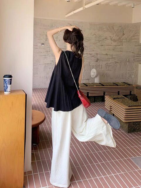 Black V-Neck Linen Sleeveless Shirt Vest T-Shirt for Women, Summer Design, Niche Shirt, Loose Babydoll Top