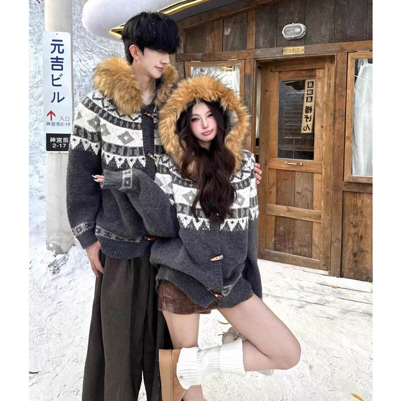 Autumn and Winter Retro Red Fair Isle Snow Couple Sweater Men's Casual Loose Couple Knitted Letter Sweater for Men and Women