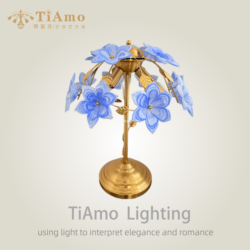 French Murano Murano Mid-Century Style Simple Modern Designer Dining Room Bedroom Study Flower Glass Table Lamp