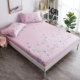 Giường bông đơn mảnh trải giường bằng vải lanh trải giường 1,2m1,5 m 1,8 nệm Simmons bảo vệ trải giường Ga phủ giường là gì