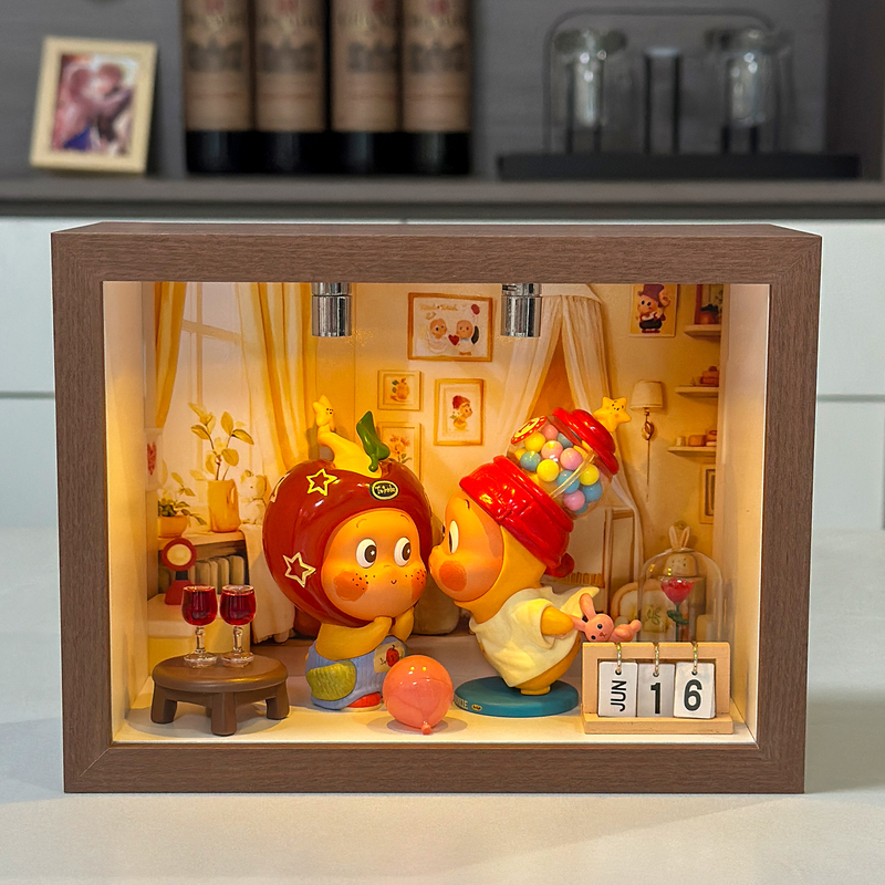 Bubble Mart Star Man Heartbeat Series Blind Box Figure Storage Display Box Photo Frame Gift for Girlfriend