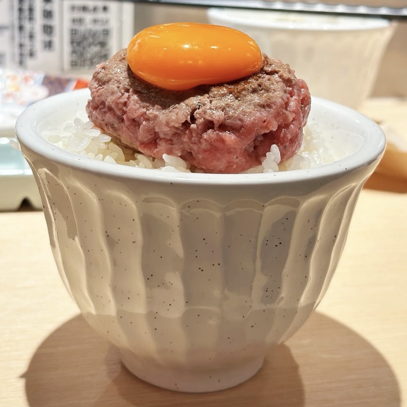 Meat and Rice Same Style Creative Japanese Cuisine Ceramic Tableware Rice Bowl Salad Bowl Dessert Bowl Household Snack Bowl Meat and Rice Same Style Creative Japanese Cuisine Ceramic Tableware Rice Bowl Salad Bowl Dessert Bowl Household Snack Bowl