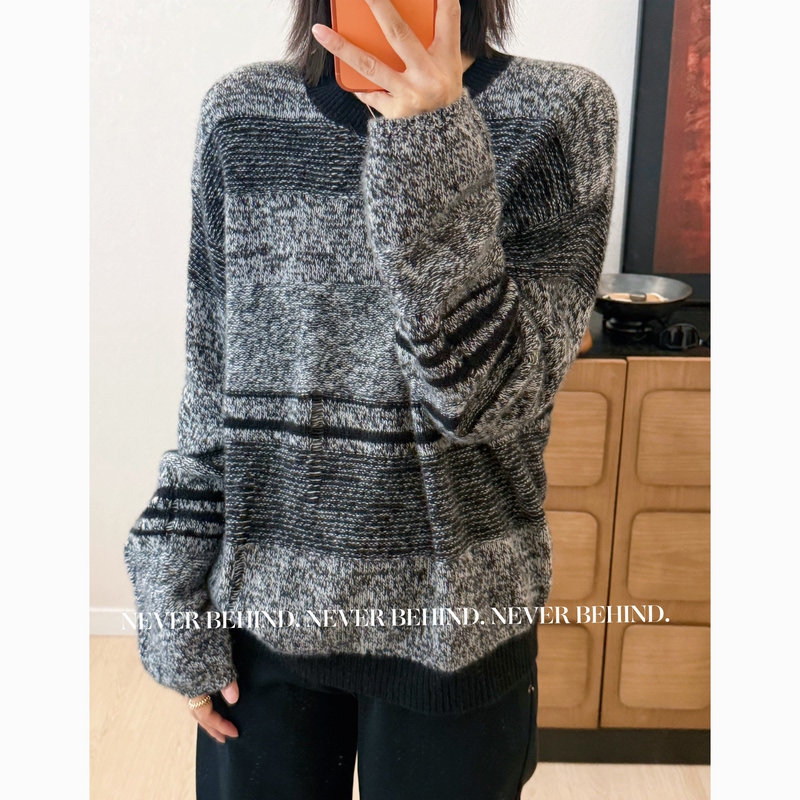 8.16 【Eternal Beauty】100% Cashmere Black and Gray Striped Round-Neck Loose Sweater 230g