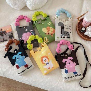 2025 spring and summer new knitted crossbody mobile phone bag for women small, lightweight and versatile solid color ins style portable storage bag