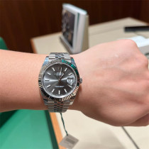 Overseas clearance brand duty-free direct purchase Swiss watches limited time discounts