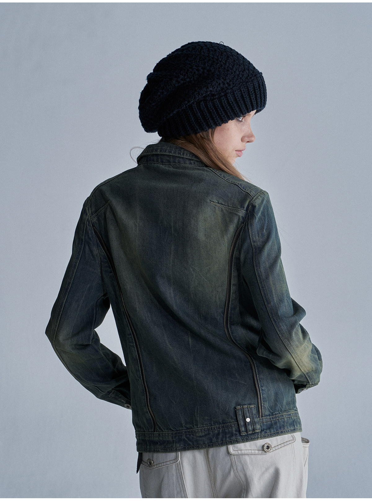 wear And tear Distressed Rivet Zip-Up Denim Jacket