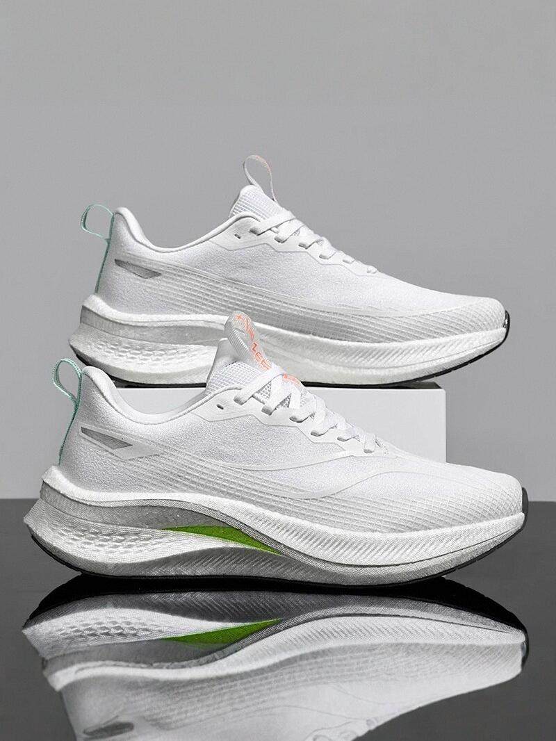 Running Shoes for Men 2026 New Summer Model for Older Children, Teenagers, and Middle School Students, Sports Carbon Plate Running Shoes, Shock-Absorbing, Ultra-Light, Pure White