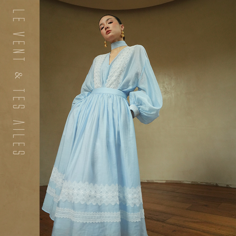 Le Vent&Tes Ailes Elegant and Sophisticated Commuter-Style Simple V-Neck Shirt/Skirt Lyocell Suit Le Vent&Tes Ailes Elegant and Sophisticated Commuter-Style Simple V-Neck Shirt/Skirt Lyocell Suit
