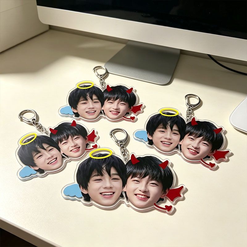 Keychain with a Devil and Angel Design, Fan Merchandise, Student Backpack Accessory, Decorative Gift Keychain with a Devil and Angel Design, Fan Merchandise, Student Backpack Accessory, Decorative Gift