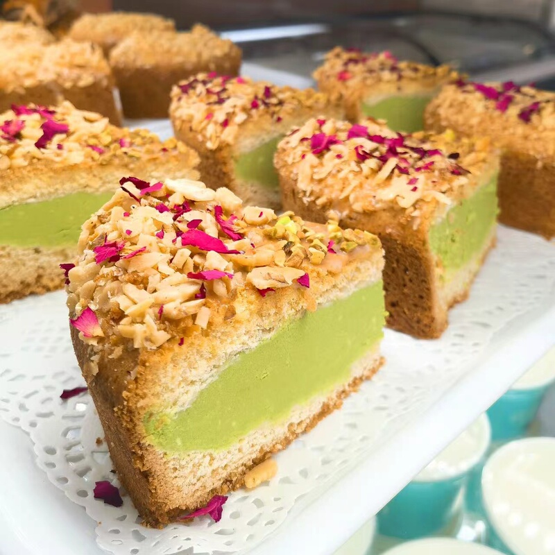 Zhengfei Fresh Milk Minzhong Pastry Xinjiang Milk Skin Cake Pistachio Pastry Dessert 300g*2 Box 