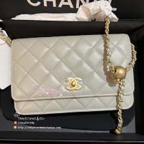 Now wrapped sheepskin gold chain ball deposit bar green grid rhombus gray gold high-order goods retro classics