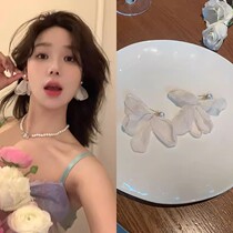 Summer seaside flower pearl earrings for women super fairy style high-end unique earrings small exaggerated earrings that show your face