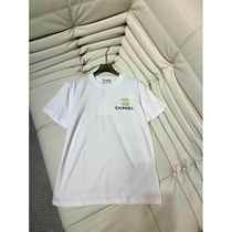 (MM Customer Service: V17358) Xiaoxiao’s 6 men’s and women’s shirts trendy classic striped shirts with short letters