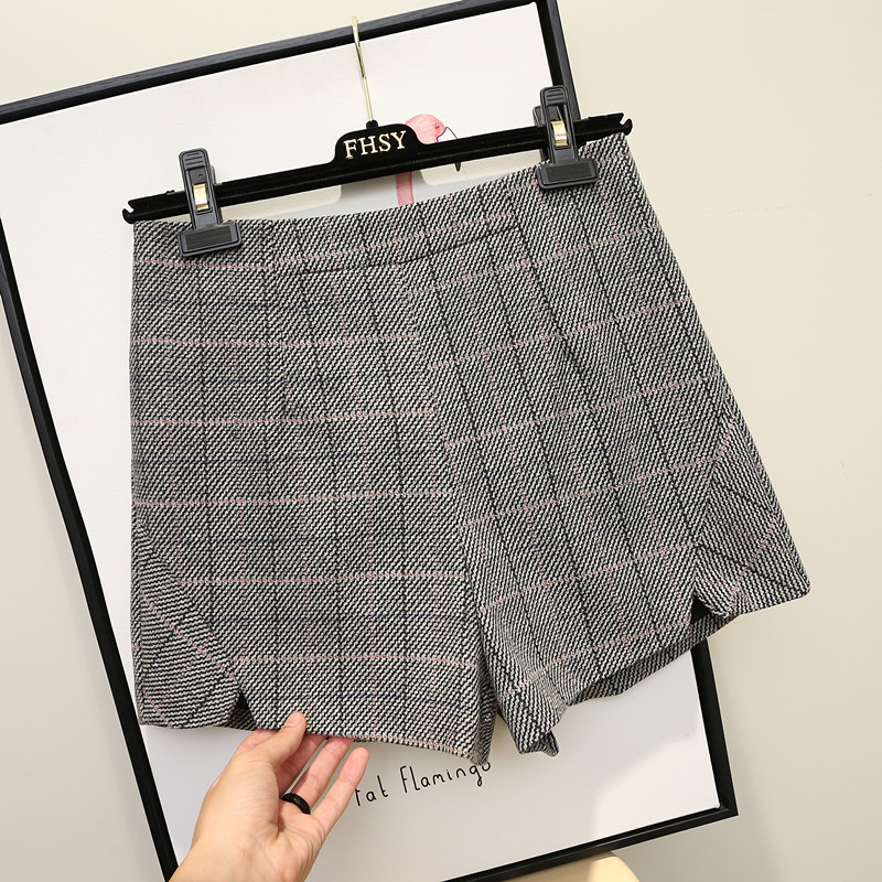 Quần short thu đông 2018 phiên bản mới của Hàn Quốc có eo cao là quần kẻ sọc rộng kẻ sọc rộng mặc quần len ống rộng một từ giản dị thời trang công sở nữ cao cấp