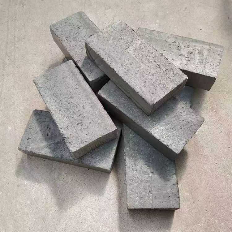Fake Foam Stones, Foam Bricks, Foam Brick Walls, Fake Stone Props for Landscaping, Props for Performing Tricks of Breaking a Large Stone with the Chest