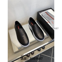 Order (WeChat: 8303687) popular mens beanie shoes fashionable and versatile casual shoes mens classic business leather