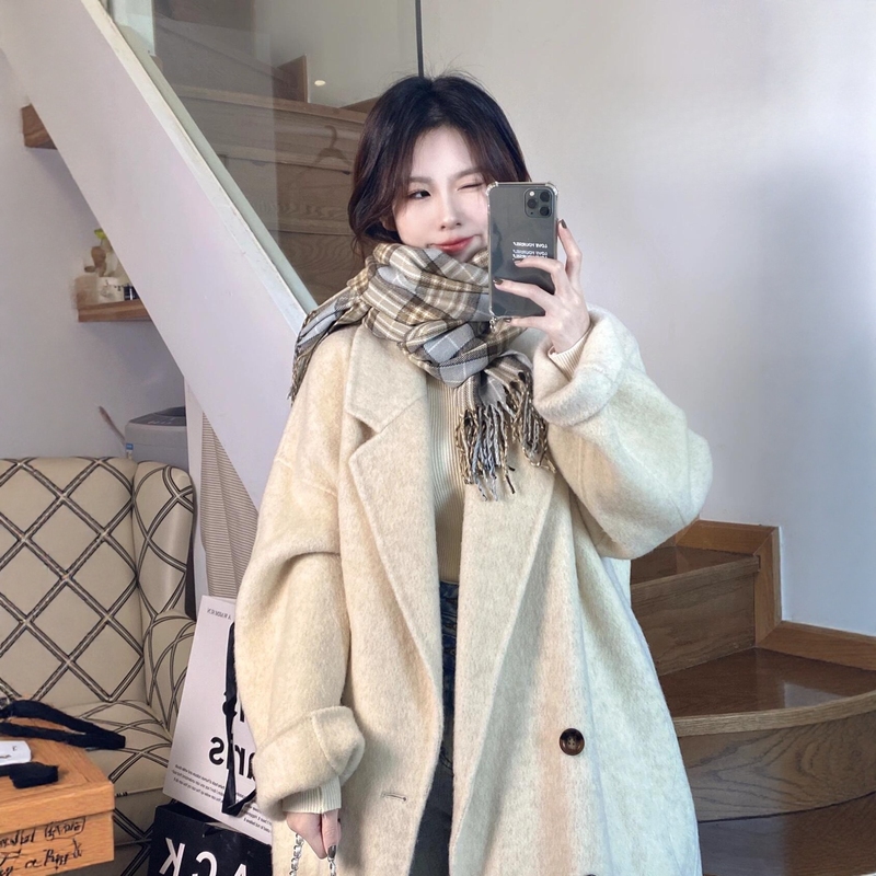 Oatmeal-Colored Cashmere Coat for Women 2026 Autumn and Winter New Style High-End Korean Style Loose Mid-Length Woolen Coat Oatmeal-Colored Cashmere Coat for Women 2026 Autumn and Winter New Style High-End Korean Style Loose Mid-Length Woolen Coat