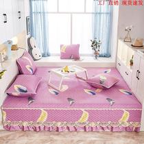 The bed cover on the big Kang in rural areas is suitable for all seasons. The special bed sheet for the tatami bed cover is made of cotton and is non-slip on the east side.