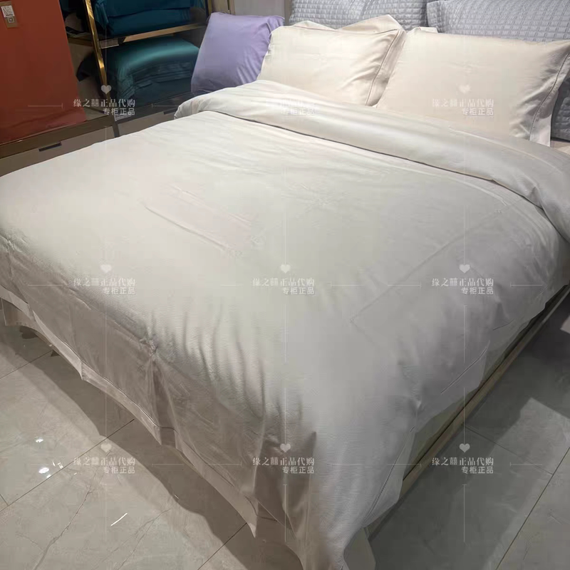 Luolai Home Textiles 2024 Autumn/Winter New Long-Staple Cotton Yarn-Dyed Jacquard Set Pure Quiet Luxury Flowing Clouds Ty1193-4 Luolai Home Textiles 2024 Autumn/Winter New Long-Staple Cotton Yarn-Dyed Jacquard Set Pure Quiet Luxury Flowing Clouds Ty1193-4