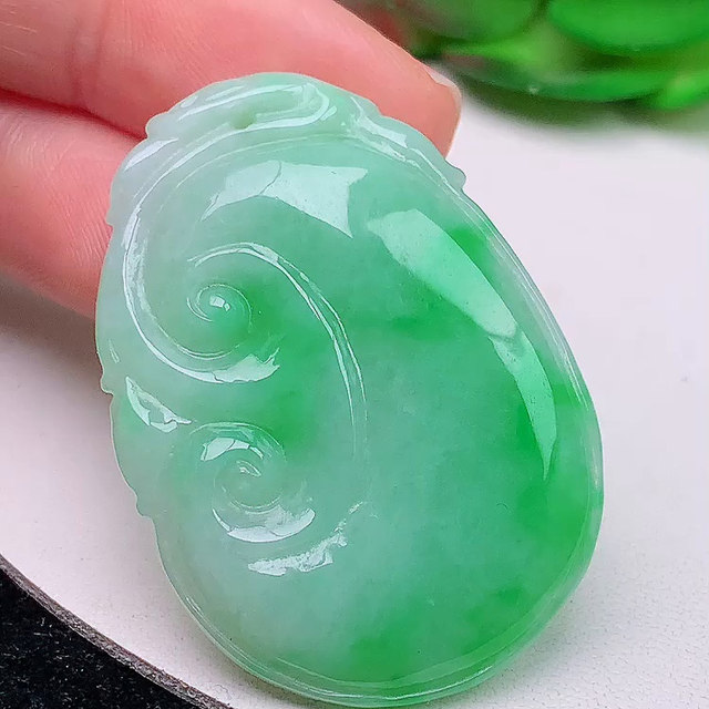 Burmese jade Ruyi Jade pendant natural jade A goods