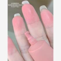 Im a young mouse. Indian Oil Light Face Tiancai Liquid Blush Cream Water Mist is low saturation transparent good and natural complexion.