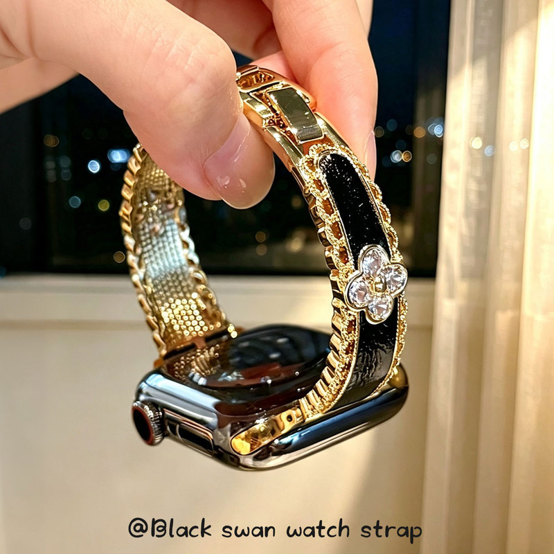 Iwatchs11 Four-Leaf Clover Diamond-Encrusted Leather Strap Suitable for Apple Watch Strap Applewatchs1098Se Wristband Iwatchs11 Four-Leaf Clover Diamond-Encrusted Leather Strap Suitable for Apple Watch Strap Applewatchs1098Se Wristband
