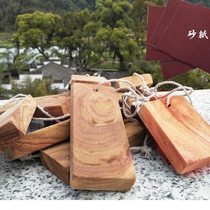 Thousand-year-old natural camphor wood strips wardrobes insect-proof and moth-proof logs insect-repellent soil sunken roots red camphor wood blocks old wood