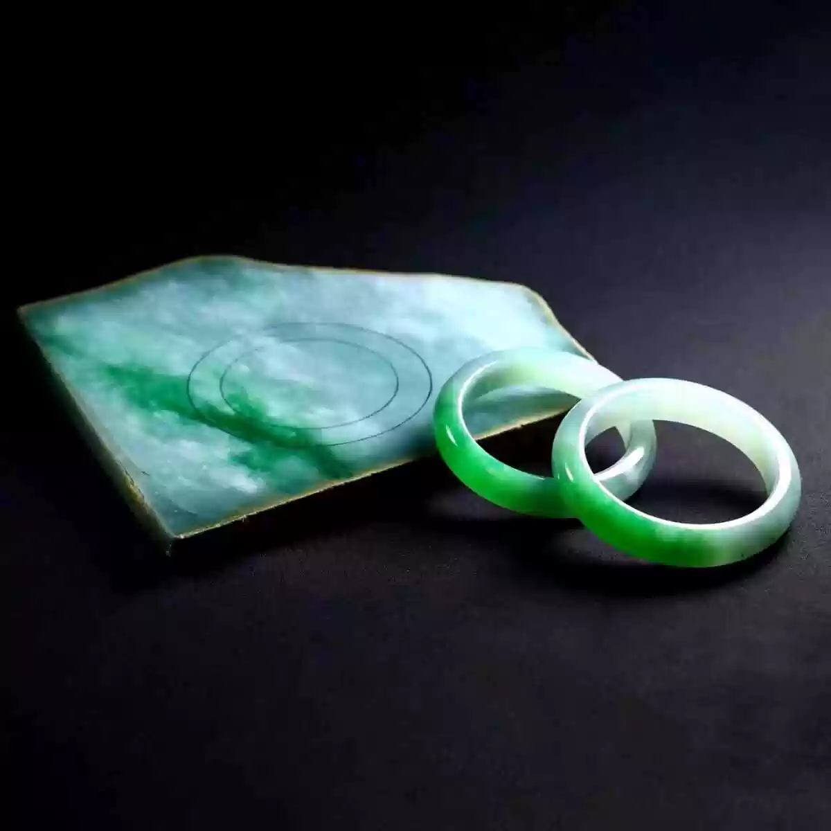 翡翠大珠 自然界瑰宝—精选翡翠- 亚太珠宝拍卖网AucionSale