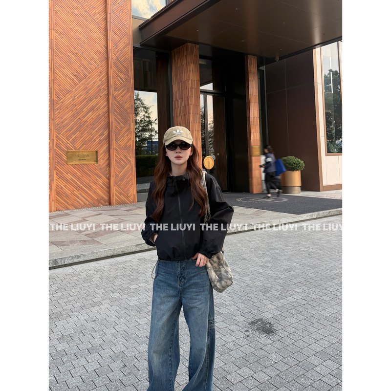 【Liuyi】Wind Chaser~Outdoor Slim-Fit Hooded Short Jacket 6818A1