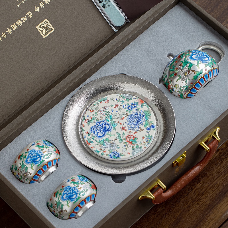 High-End Silver-Plated Flower-Patterned Kung Fu Tea Set with One Pot and Two Cups in a Gift Box, Perfect as a Birthday or Housewarming Gift for a Friend High-End Silver-Plated Flower-Patterned Kung Fu Tea Set with One Pot and Two Cups in a Gift Box, Perfect as a Birthday or Housewarming Gift for a Friend