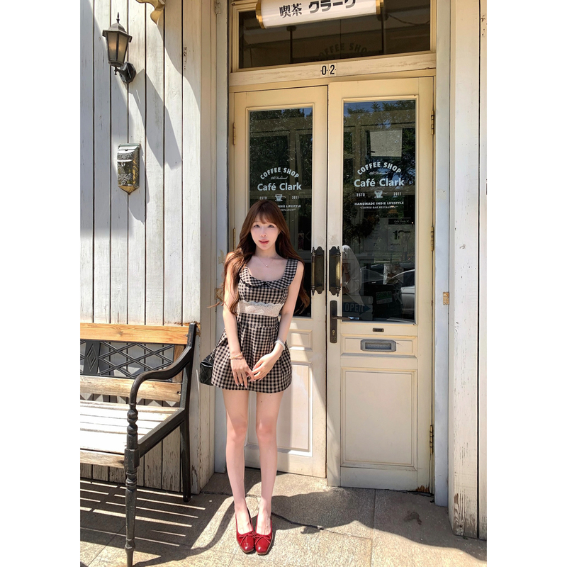 Lukira Showa Miu Series Doll Collar Plaid Vest Dress for Women Spring and Summer Lace Trim Waist-Cinching Short Skirt Lukira Showa Miu Series Doll Collar Plaid Vest Dress for Women Spring and Summer Lace Trim Waist-Cinching Short Skirt